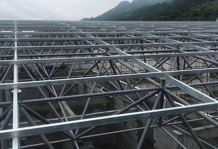 呼和浩特仁怀冠英学校艺体楼网架